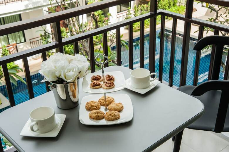 The Title Kr Beach Condotel Rawai Phuket