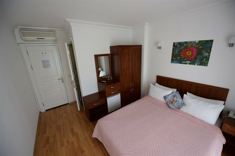 Hotel White Palace Otel