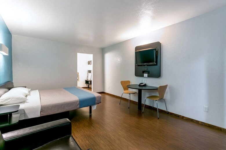 Motel 6 Missoula - University