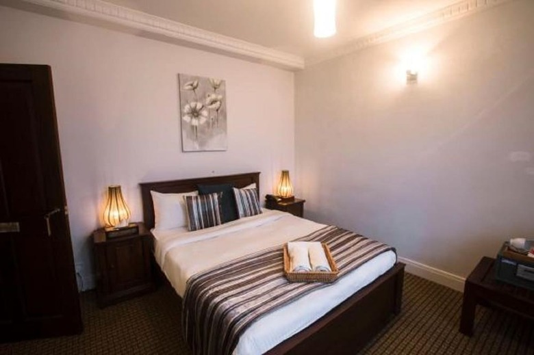 Hotel Little England By Celeste