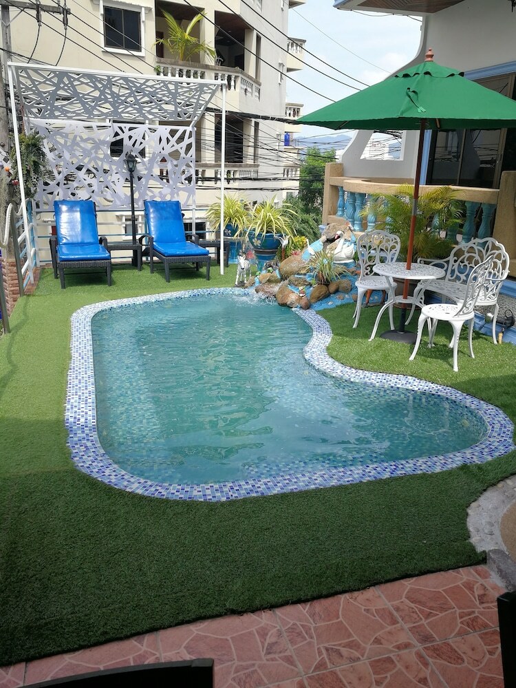 Hotel Patong Sunbeach Mansion