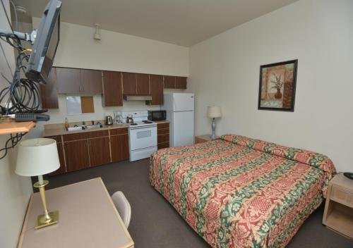 Motel Sockeye Inn