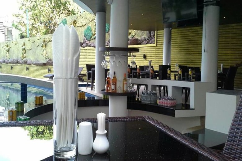 Oceanview Treasure Hotel & Residence
