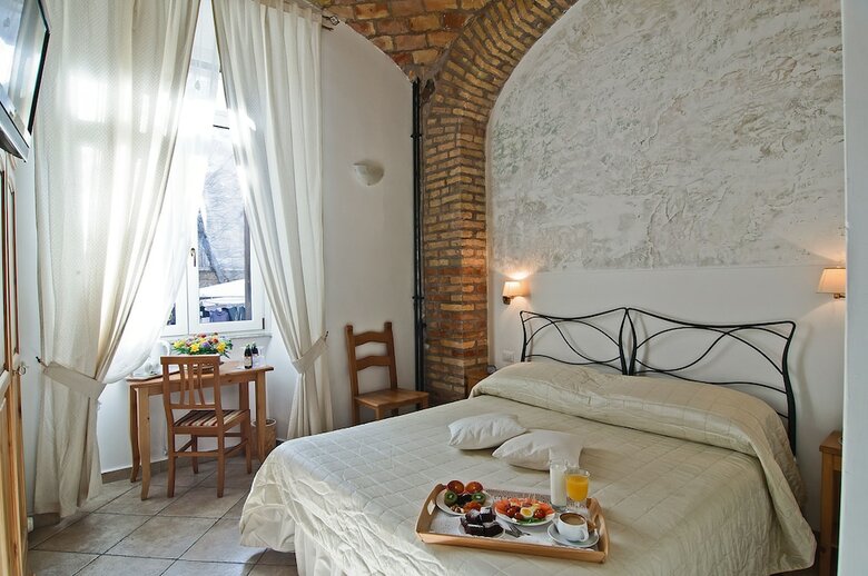 Hotel Relais Le Clarisse A Trastevere