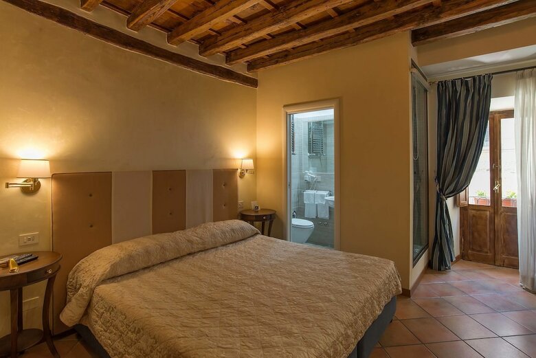 Hotel Relais Le Clarisse A Trastevere