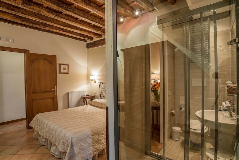 Hotel Relais Le Clarisse A Trastevere