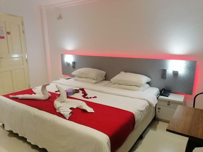Hotel Beach Grand & Spa Premium