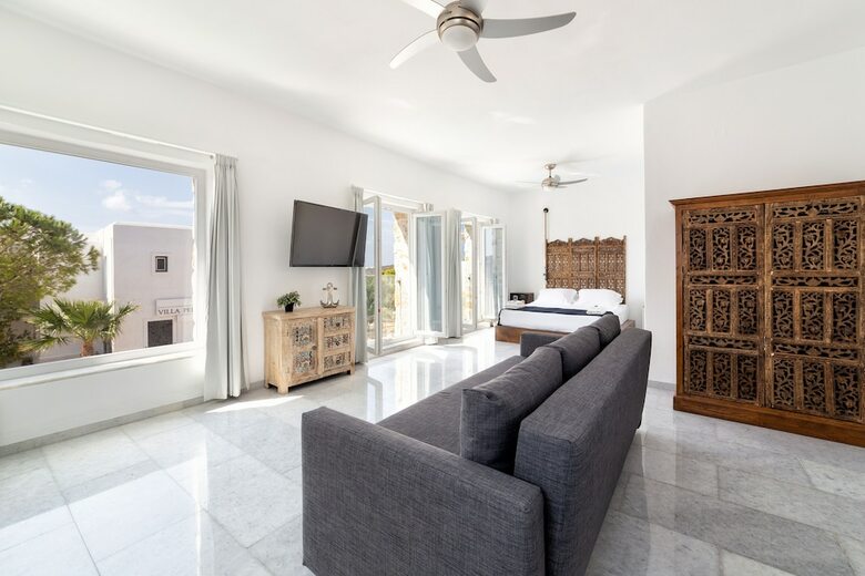 Apartamentos Villa Pela