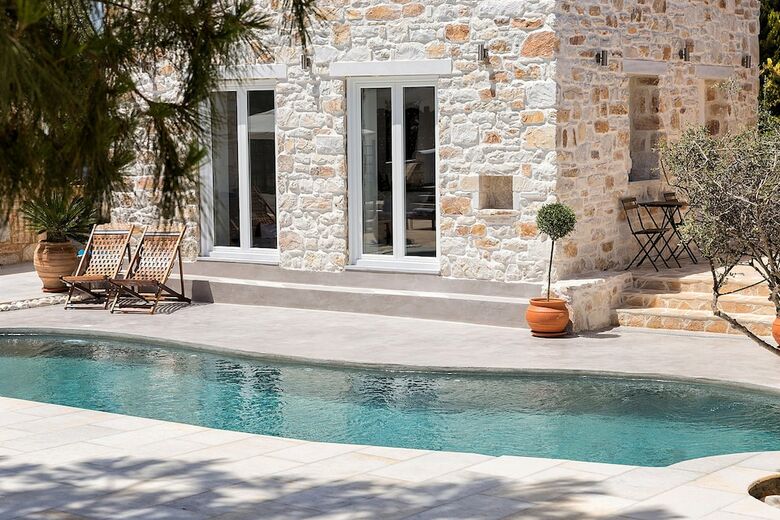 Apartamentos Villa Pela