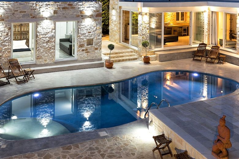 Apartamentos Villa Pela