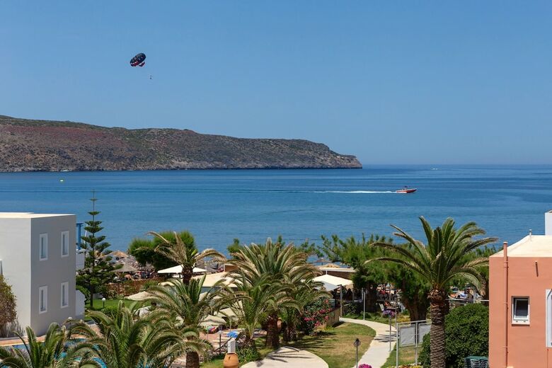 Apartamentos Eden Beach Hotel
