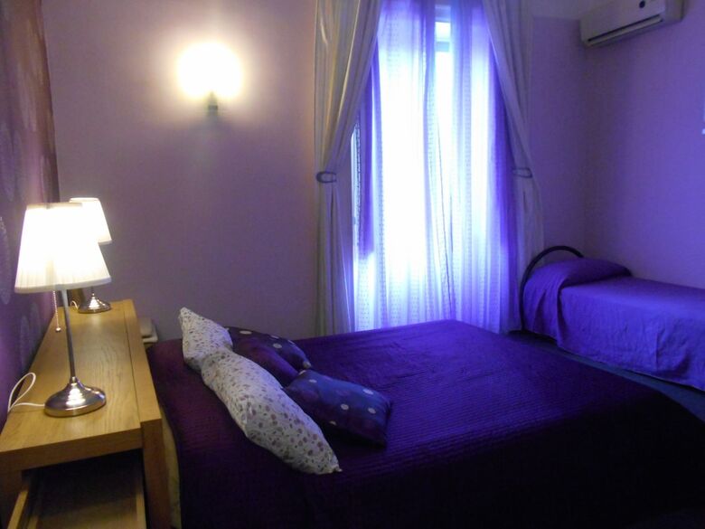 B&B Orlando Suites