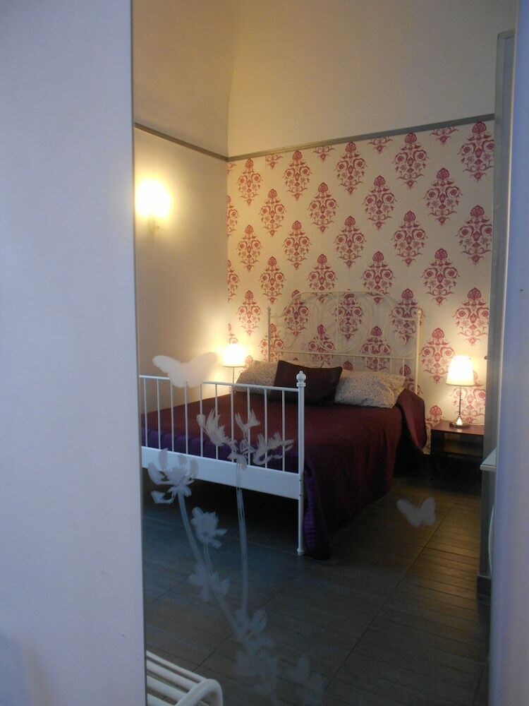 B&B Orlando Suites