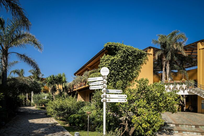 Magaggiari Hotel Resort