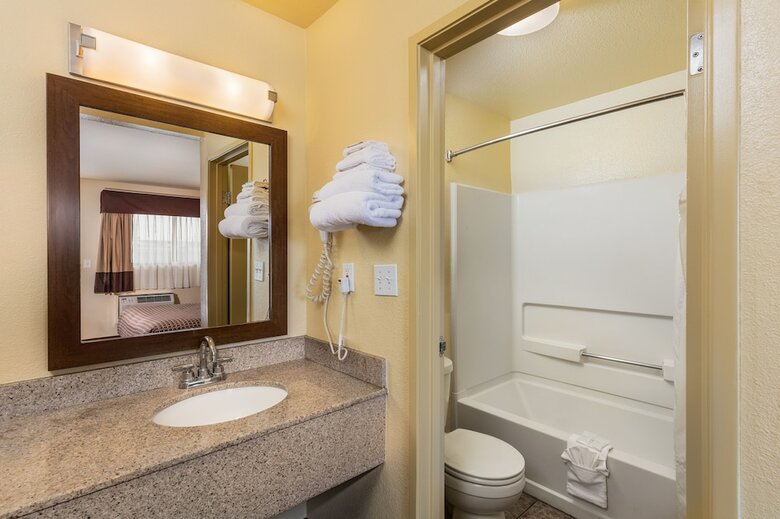 Motel Key Inn & Suites