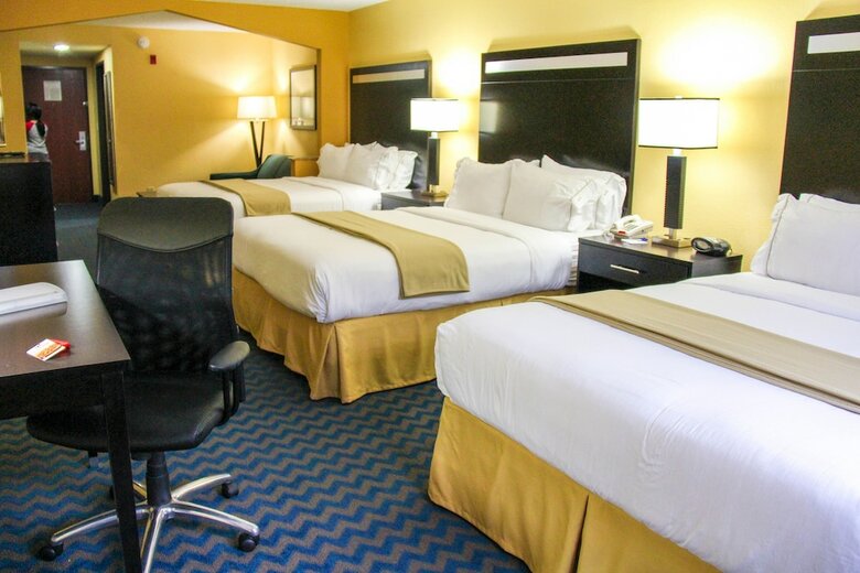 Hotel Holiday Inn Express & Suites Roanoke Rapids Se