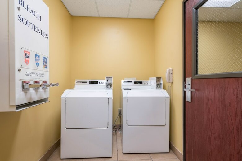 Hotel Holiday Inn Express & Suites Roanoke Rapids Se