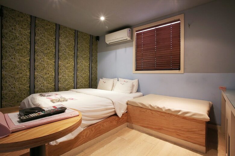 Hotel Yaja Suwon Station
