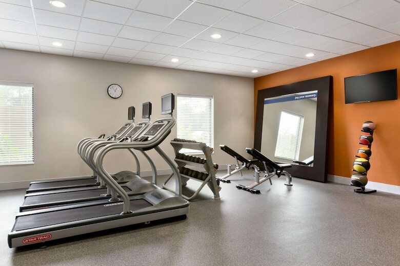 Hotel Hampton Inn North Olmsted Cleveland Airport