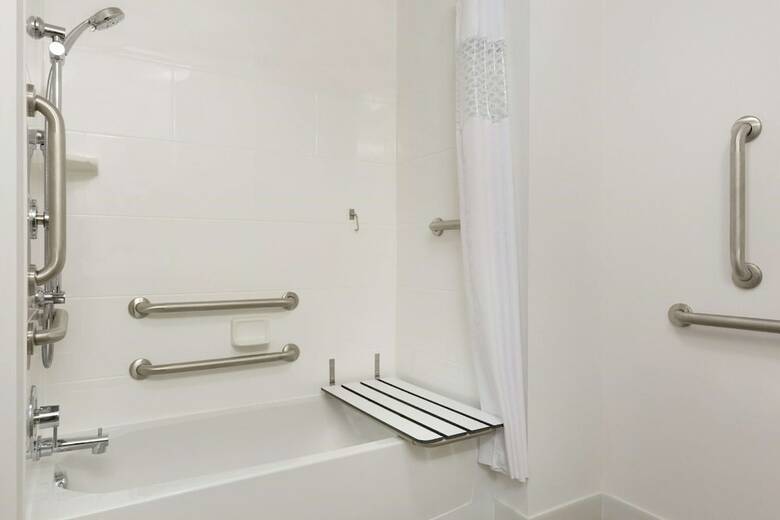 Hotel Hampton Inn North Olmsted Cleveland Airport