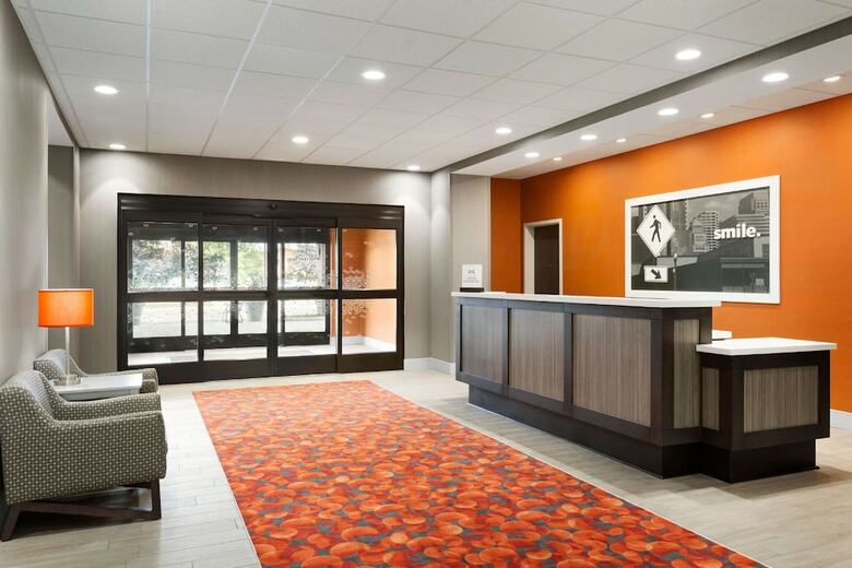 Hotel Hampton Inn North Olmsted Cleveland Airport
