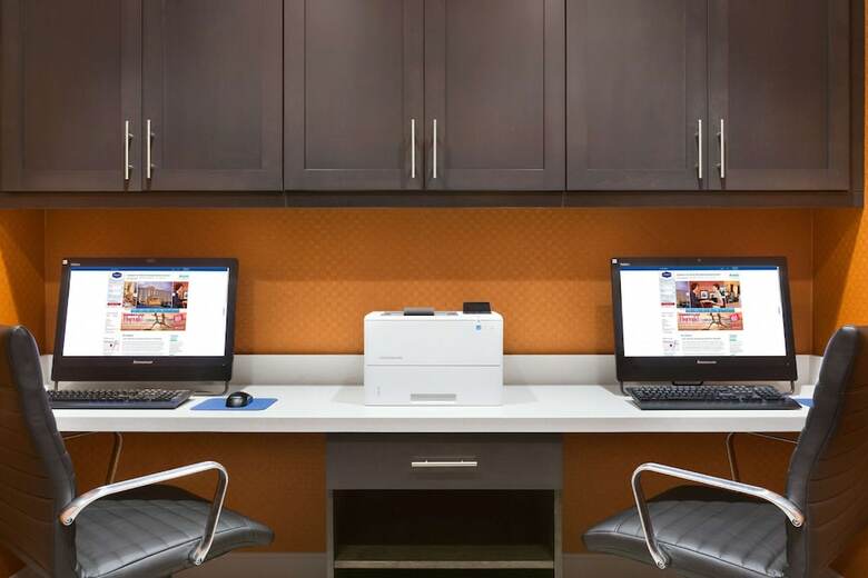 Hotel Hampton Inn North Olmsted Cleveland Airport