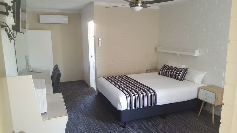 Hotel Coastal Bay Motel Coffs Harbour