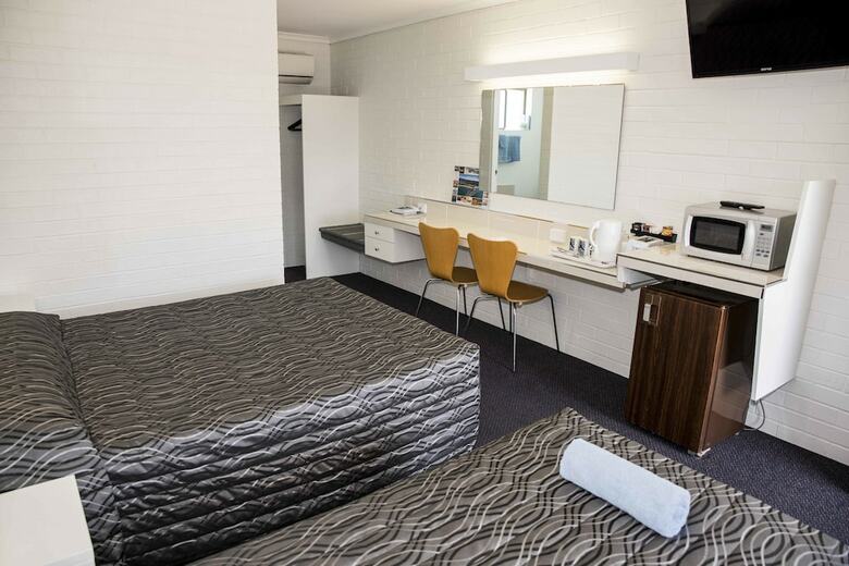 Hotel Coastal Bay Motel Coffs Harbour