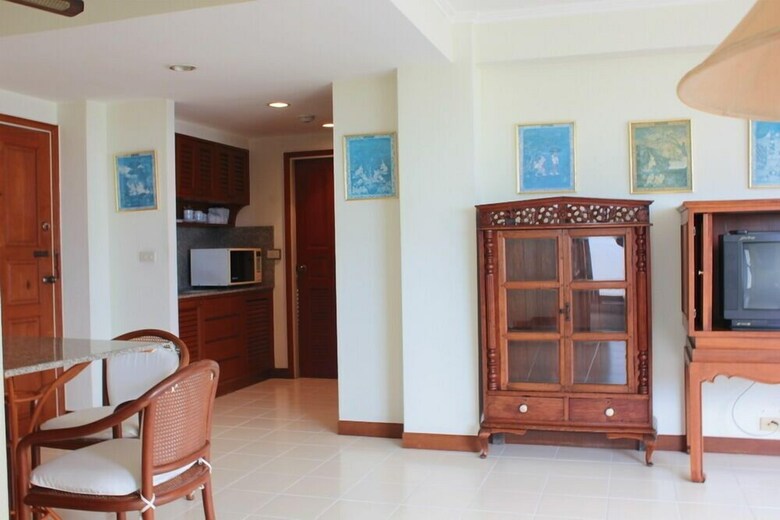 Apartamentos The Monaco Residence Pattaya