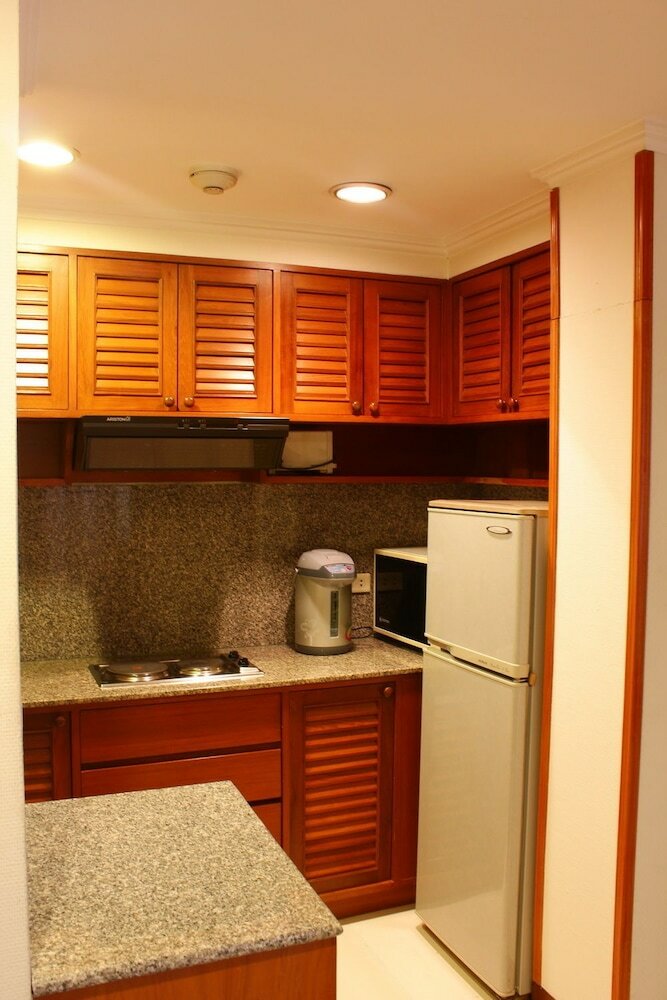 Apartamentos The Monaco Residence Pattaya