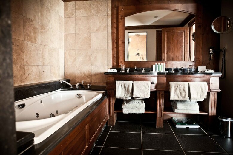 Hotel H�tel Barmes de L'ours