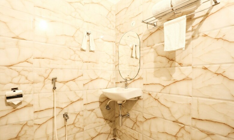 Hotel Treebo Trend Grace Inn White Town