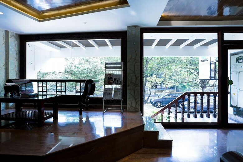 Hotel Treebo Trend Grace Inn White Town