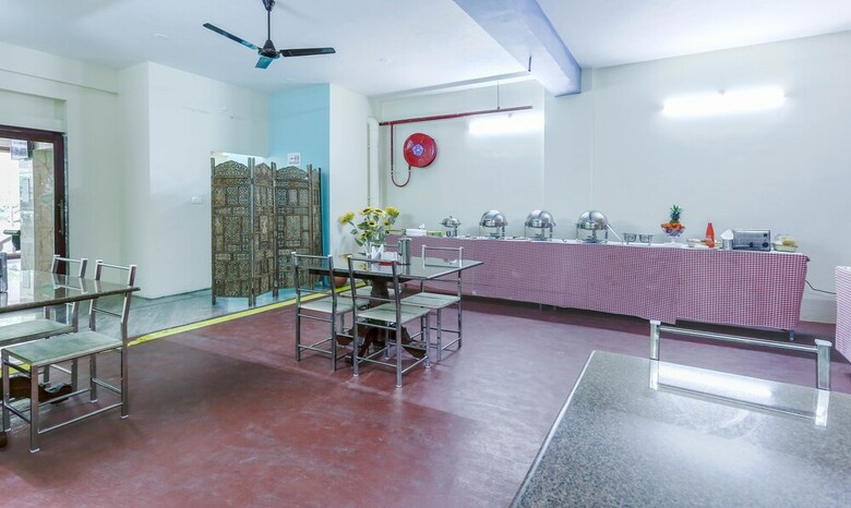 Hotel Treebo Trend Grace Inn White Town