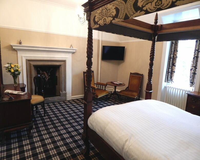 Tulloch Castle Hotel