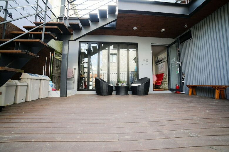 Hostal Sopoong Guest House - Hostel