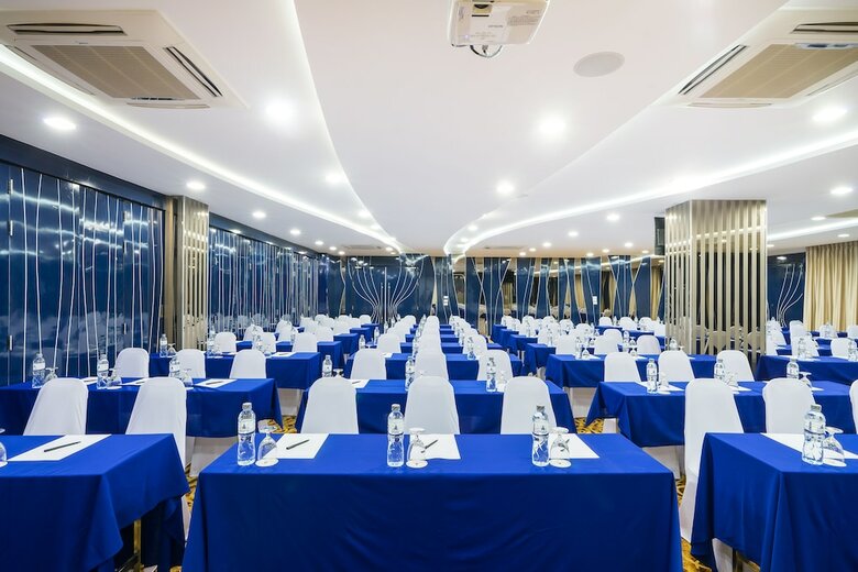 Blue Boat Design Hotel