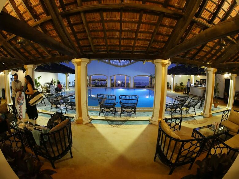 Hotel Beach Street Resort