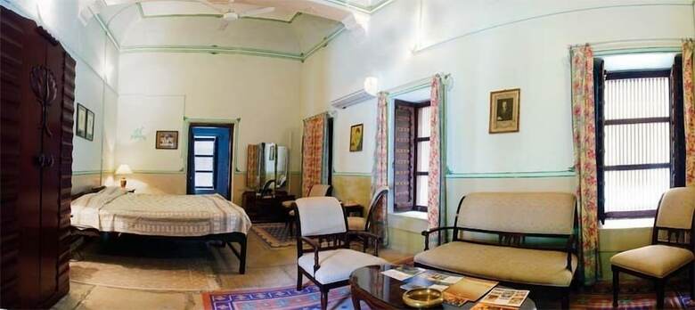 Hotel Neemrana's - Piramal Haveli