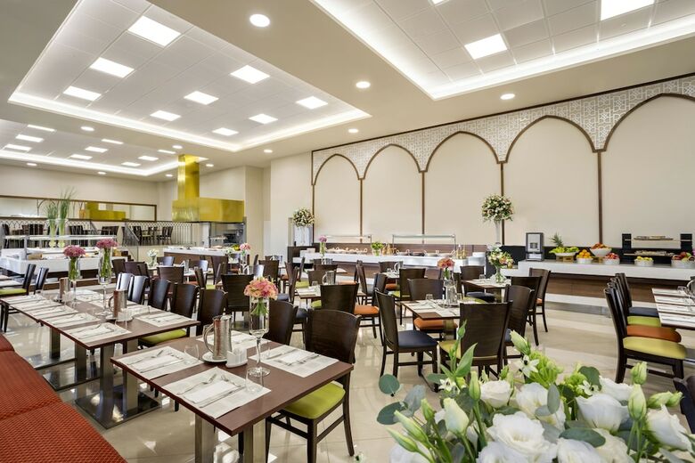 Hotel Ramada By Wyndham Nazareth