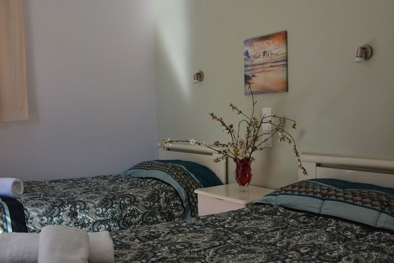 Aloni Studios & Apartments