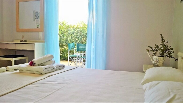 Aloni Studios & Apartments