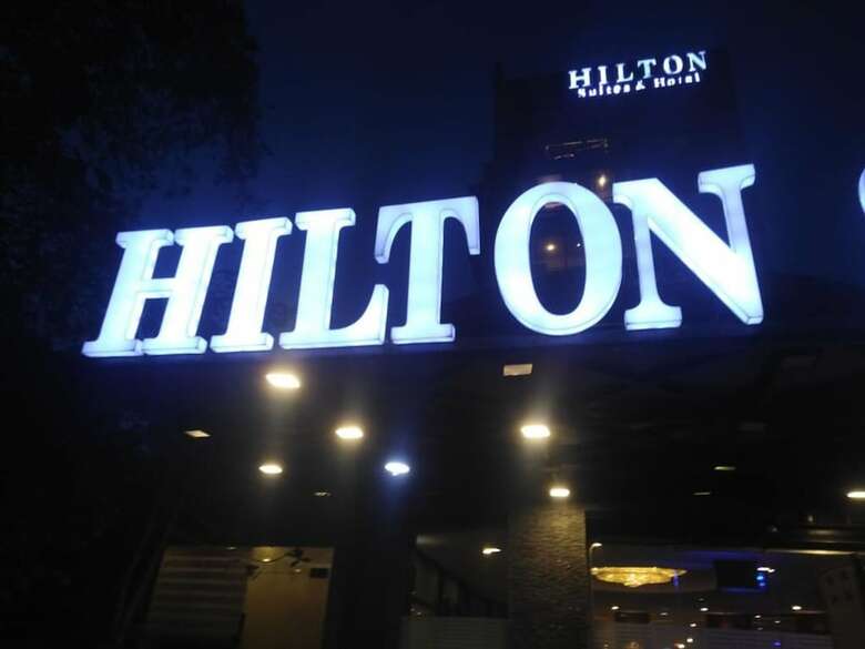 Hotel Hilton Suites