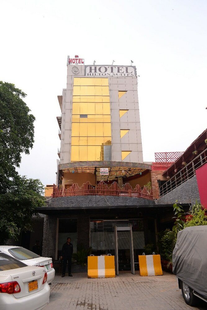 Hotel Hilton Suites