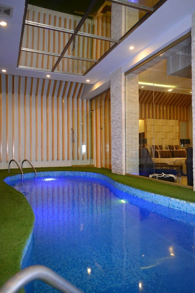 Hotel Hilton Suites