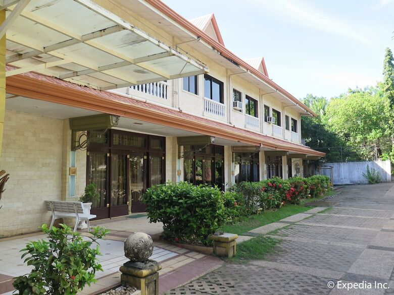 Hotel Bohol Divers Resort