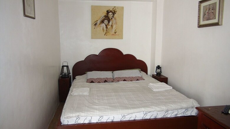 Hotel Mb's Garden Inn