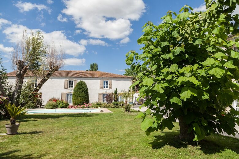 Hotel Le Soleil Et Les Etoiles