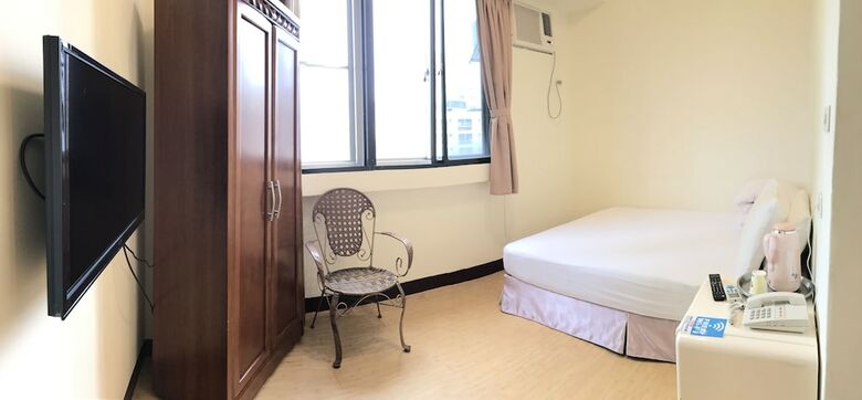 Chantai Hotel