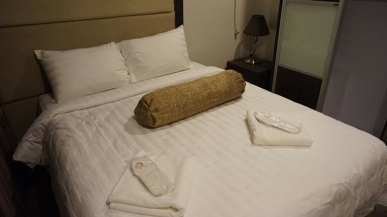 Hotel West Avenue Suites
